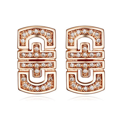 Luxurious Rose Gold Diamond Decorated Shield Shape Design  Cuprum Crystal Earrings