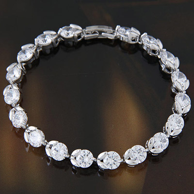 Fashion White Diamond Decorated Simple Design  Cuprum Fashion Bracelets