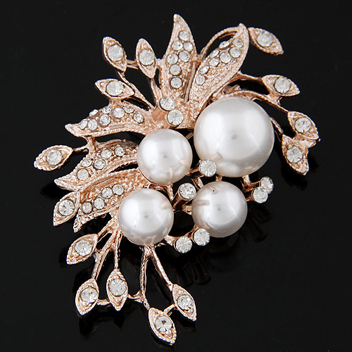 Fashion Gold Color Pearl Decorated Flower Shape Design  Alloy Korean Brooches