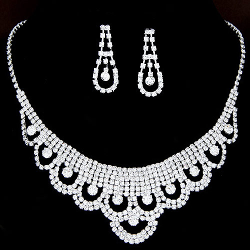 Fashion White Diamond Decorated Waterdrop Shape Hollow Out Design