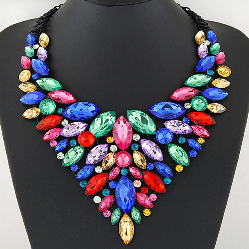 Luxury Multi-color Oval Diamond Weaving Decorated Collar Design