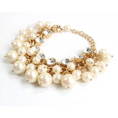 Exquisite Gold Color Pearl Decorated Simple Design