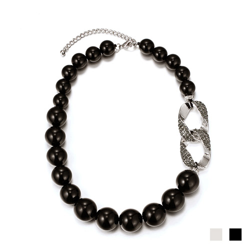 Fashion Black 8 Shape Decorated Beads Weaving Design Resin Bib Necklaces