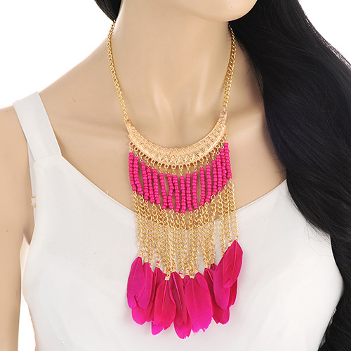 Elegant Plum Red Feather&tassel Pendant Decorated Short Chain Necklace