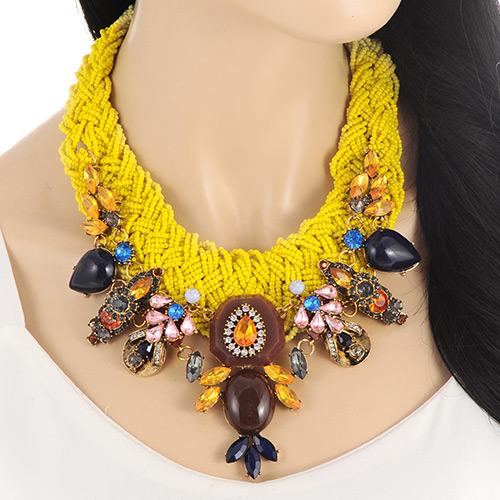 Fashion Yellow Water Drop Shape Diamond Decorated Hand-woven Collar Necklace