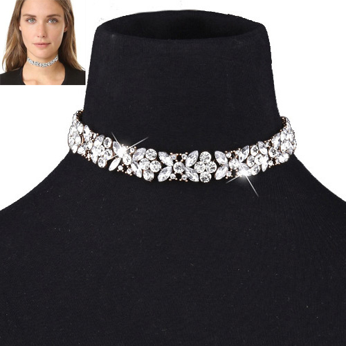Fashion White Round Shape Diamond Decorated Flower Shape Short Chian Necklace