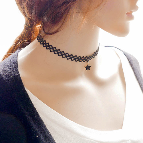 Fashion Black Metal Star Pendant Decorated Hollow Out Simple Choker