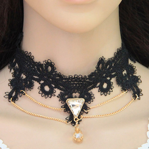 Vintage Black Triangle Shape Gemstone Pendant Decorated Tassel Choker