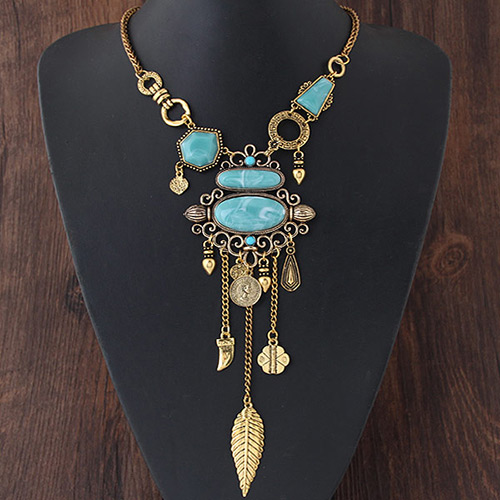 Exaggerated Gold Color Leaf&gemstone Decorated Tassel Short Chain Necklace