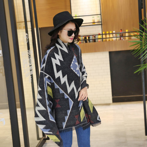 Fashion Black Geometric Shape Pattern Decorated Double Sides Thick Scarf