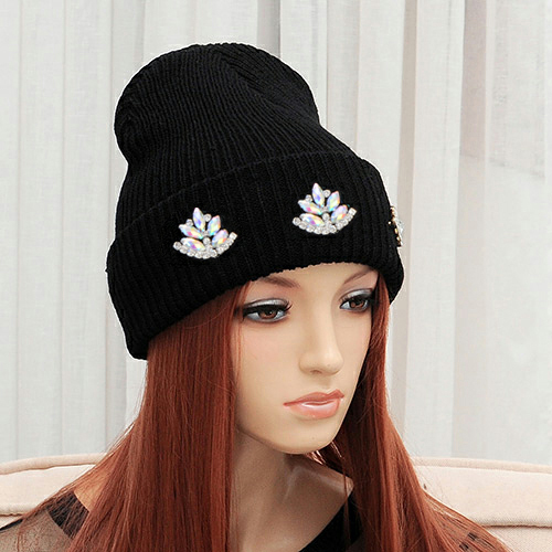 Fashion Multi-color Diamond Flower Shape Decorated Pure Color Wool Hat