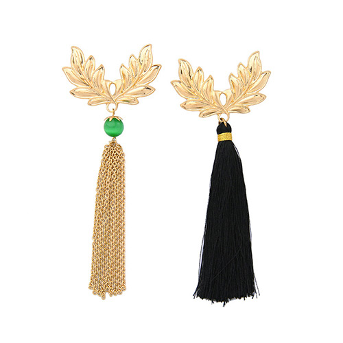 Fashion Gold Color Long Tassel Pendant Decorated Leaf Shape Brooch