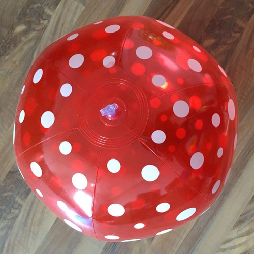 Fashion Red Round Dot Shape Decorated Simple Aerated Beach Ball