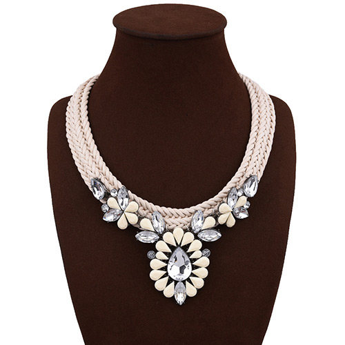 Bohemia Beige Geometric Shape Gemstone Decorated Hand-woven Necklace