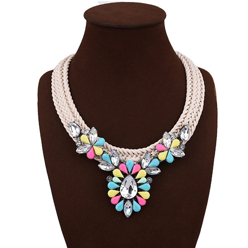 Bohemia Multi -color Geometric Shape Gemstone Decorated Hand-woven Necklace