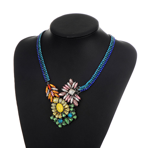 Fashion Multi-color Geometric Shape Diamond Decorated Color Matching Necklace