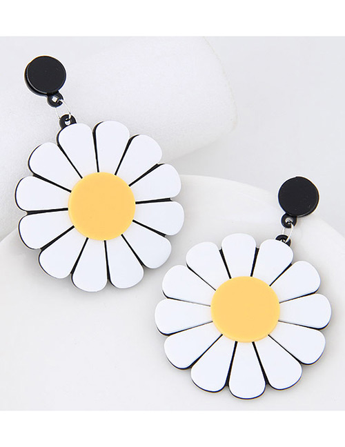 Trendy Multi-color Flower Shape Decorated Color Matching Simple Earrings