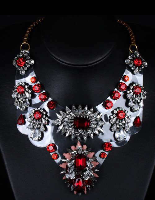 Fashion Red Diamond Decorated Flower Shape Color Matching Simple Necklace