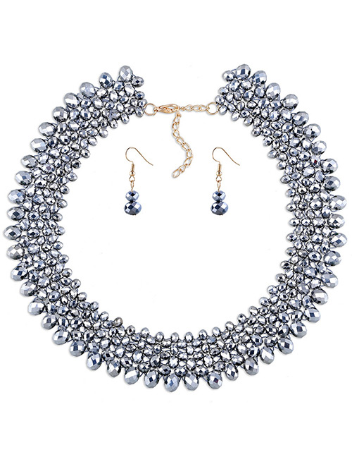 Elegant Silver Color Triangle Shape Pendant Decorated Simple Short Chain Necklace