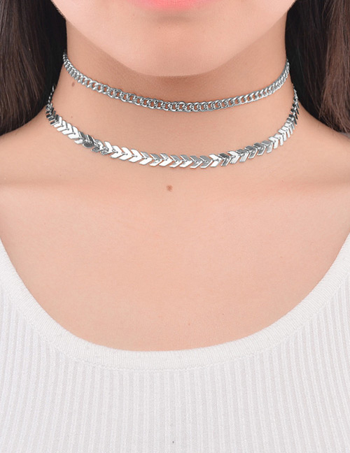 Vintage Silver Color Metal Leaf Decorated Double Layer Choker