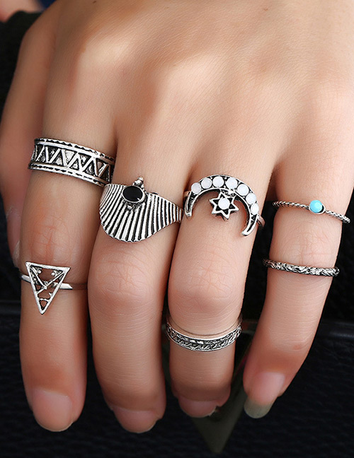 Vintage Silver Color Moon& Triangle Shape Decorated Simple Rings (7pcs)