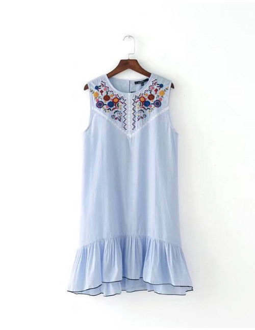 Lovely Blue Embroidered Fabric Decorated Sleeveless Dress