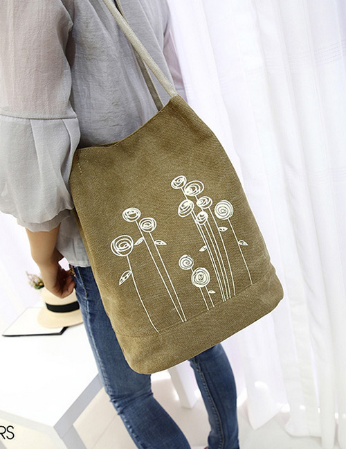 Fashion Khaki Flower Pattern Decorated Simple Shoulder Bag