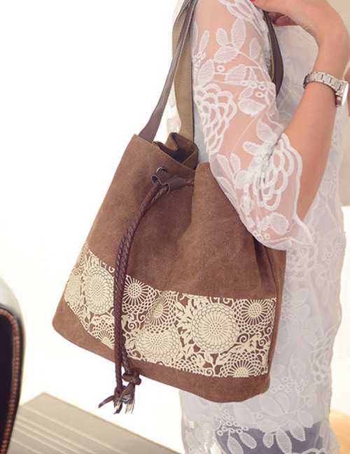 Fashion Coffee Tassel Pendant Decorated Simple Shoulder Bag