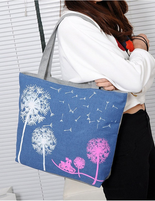 Fashion Blue Dandelion Pattern Decorated Shoulder Bag