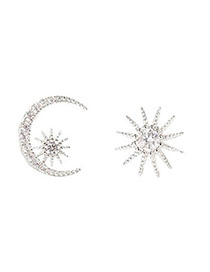 Fashion Silver Copper Inlaid Zirconium Star And Moon Asymmetric Stud Earrings