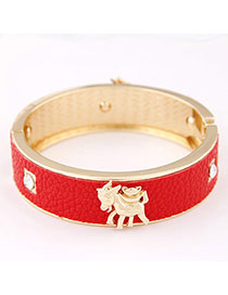 Crinkle Red Sheep Shape Decorated Simple Design Alloy Fashion Bangles